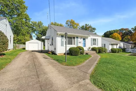 Exterior - 192 Wolf Ave, Wadsworth, OH 44281 photo 2 of 4