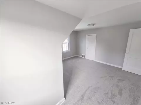 Bedroom - 25 Woolf Ave, Akron, OH 44312 photo 6 of 14