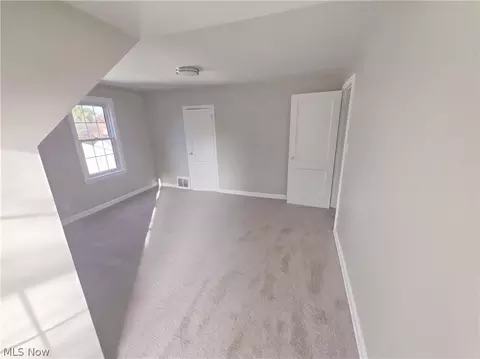 Bedroom - 25 Woolf Ave, Akron, OH 44312 photo 7 of 14