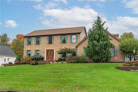 6913 Salerno St NW, Canton, OH 44718