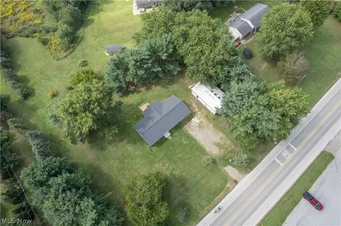 8835 Dover Rd, Apple Creek, OH 44606