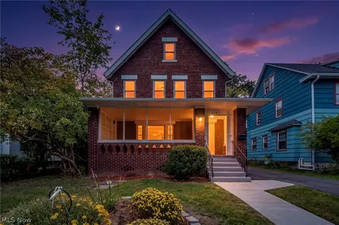 3147 Whitethorn Rd, Cleveland Heights, OH 44118