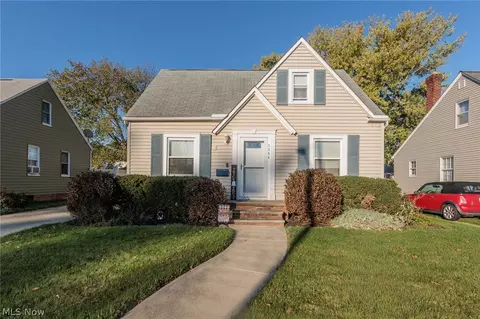 3206 W 138th St, Cleveland, OH 44111