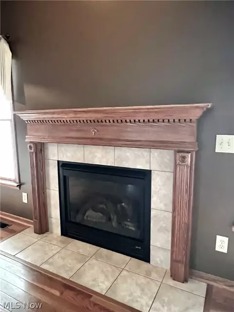 Living - 6780 Shiloh St NW, Canton, OH 44708 photo 3 of 3