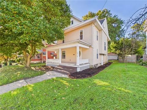 1910 19th St, Parkersburg, WV 26101