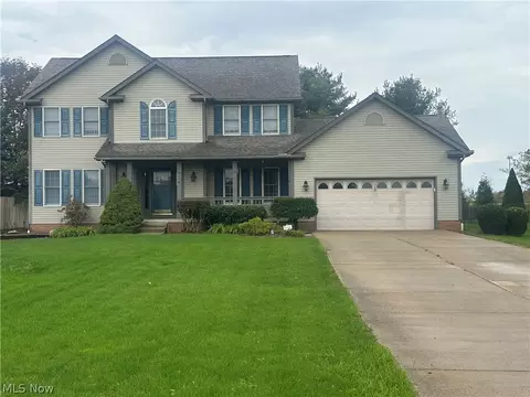 Exterior - 612 Westfield Dr, Boardman, OH 44512 photo 2 of 4