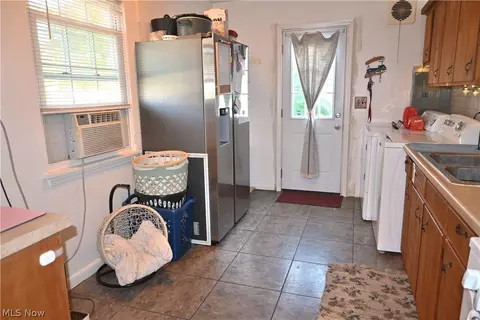 Other - 1025 Thayer Ave, Ashtabula, OH 44004 photo 5 of 12