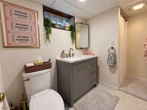 Bath - 28726 Forest Rd, Willowick, OH 44095 photo 2 of 2