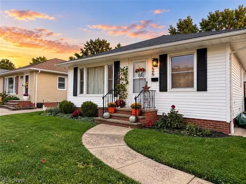 Exterior - 28726 Forest Rd, Willowick, OH 44095 photo 2 of 6