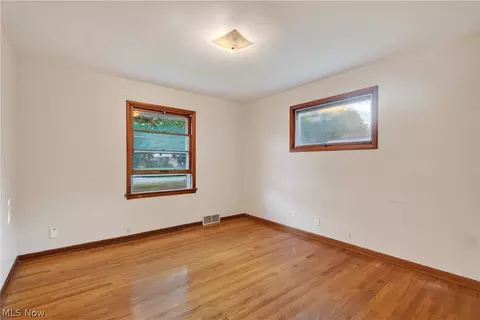 Bedroom - 2115 Algonquin, Euclid, OH 44117 photo 2 of 13