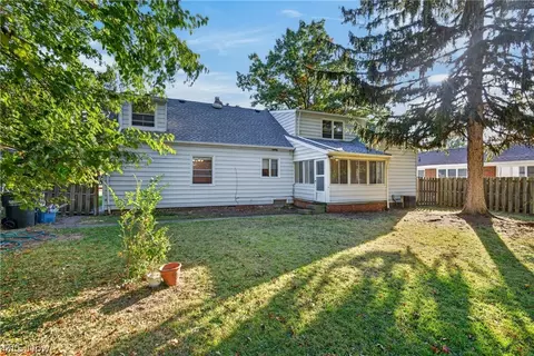 Exterior - 2115 Algonquin, Euclid, OH 44117 photo 3 of 6