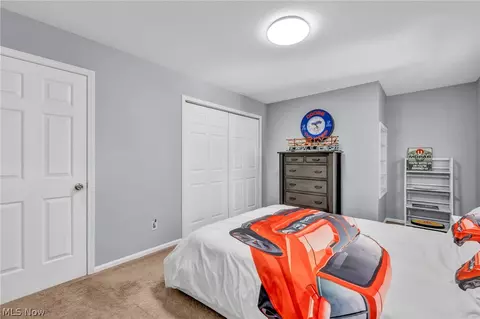 Bedroom - 2185 Evergreen Rd, North Perry, OH 44081 photo 6 of 9