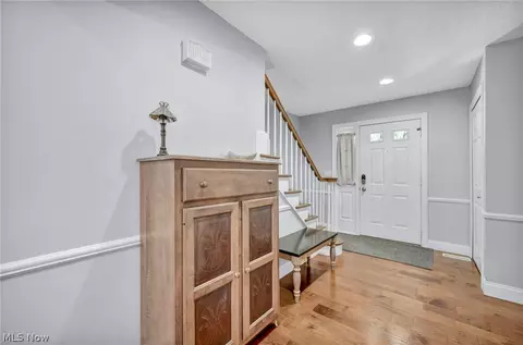 Entry Way - 2185 Evergreen Rd, North Perry, OH 44081 photo 1 of 3