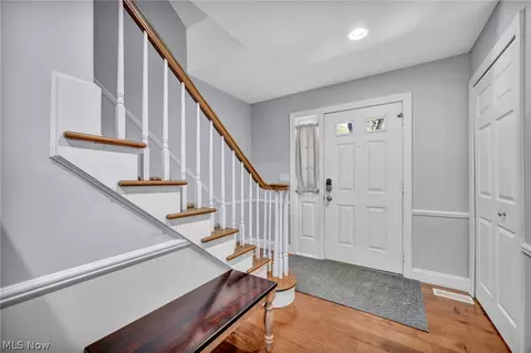 Entry Way - 2185 Evergreen Rd, North Perry, OH 44081 photo 2 of 3