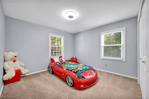 Bedroom - 2185 Evergreen Rd, North Perry, OH 44081 photo 8 of 9