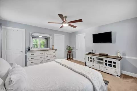 Bedroom - 2185 Evergreen Rd, North Perry, OH 44081 photo 2 of 9