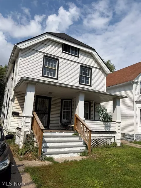 2150 W 81st St, Cleveland, OH 44102