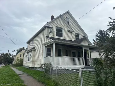 3475 W 46th St, Cleveland, OH 44102