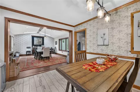 Dining - 408 E 18th St, Dover, OH 44622 photo 1 of 4