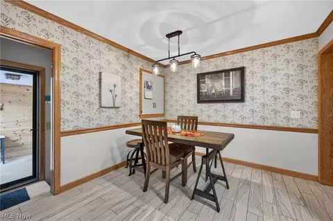 Dining - 408 E 18th St, Dover, OH 44622 photo 4 of 4