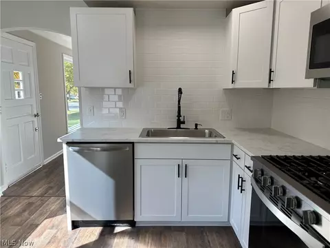 Kitchen - 14705 Rockside Rd, Maple Heights, OH 44137 photo 3 of 3