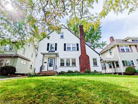 17410 E Park Dr, Cleveland, OH 44119