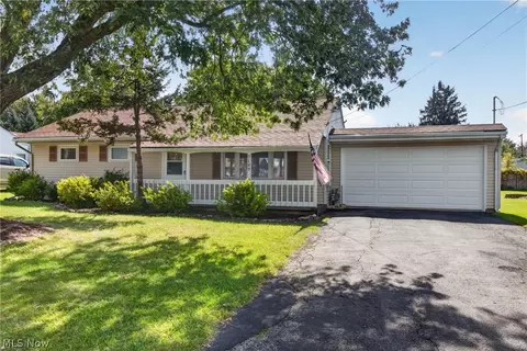 5149 Langfitt St, Vermilion, OH 44089