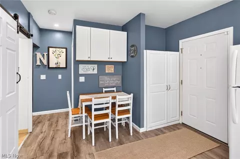 Entry Way - 6195 Ethel Ave, Elyria, OH 44035 photo 1 of 1