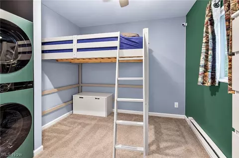 Bedroom - 6195 Ethel Ave, Elyria, OH 44035 photo 6 of 6