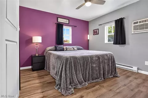 Bedroom - 6195 Ethel Ave, Elyria, OH 44035 photo 2 of 6