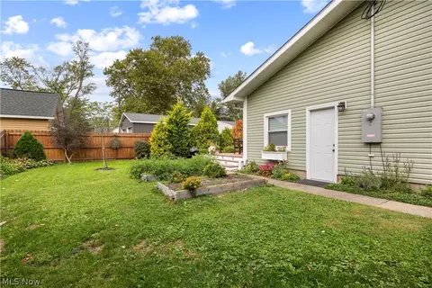 Exterior - 207 Cincinnati Ave, Huron, OH 44839 photo 8 of 8