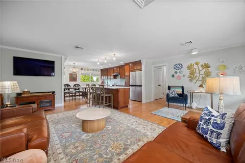 Living - 207 Cincinnati Ave, Huron, OH 44839 photo 2 of 3