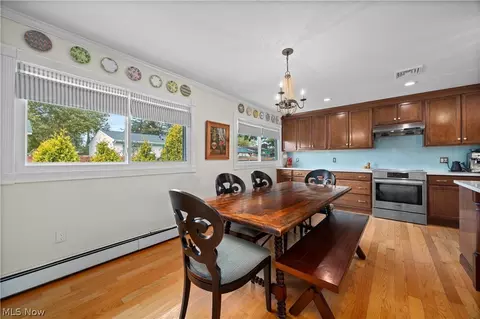 Dining - 207 Cincinnati Ave, Huron, OH 44839 photo 3 of 3