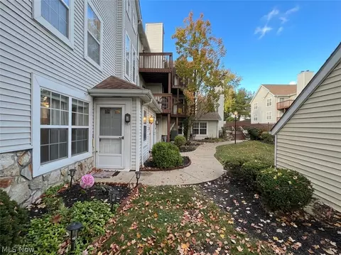 28140 Detroit Rd #B2, Westlake, OH 44145