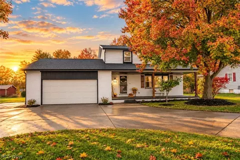 7641 Ravenna Ave, Louisville, OH 44641