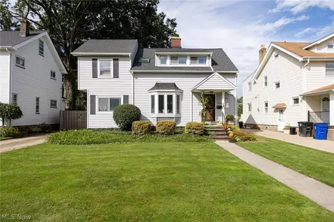 17200 Elsienna Ave, Cleveland, OH 44135