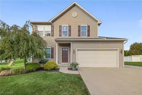 571 Eastglen Cir, Tallmadge, OH 44278