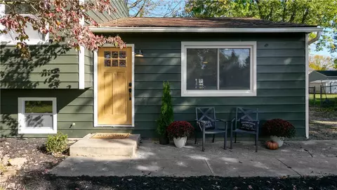 Exterior - 9008 Wilverne Dr, Windham, OH 44288 photo 2 of 8