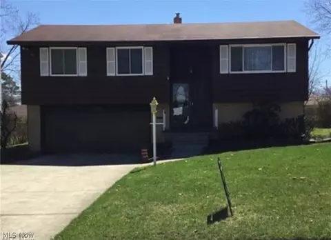 24506 Robinia Dr, Bedford Heights, OH 44146