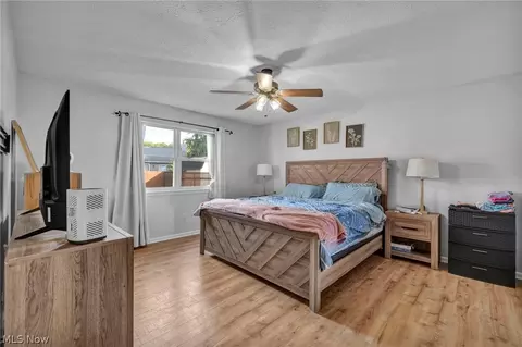 Bedroom - 318 Sandpiper Ave, Elyria, OH 44035 photo 1 of 4
