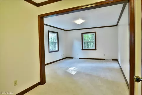 Bedroom - 190 Maple Leaf Dr, Hubbard, OH 44425 photo 6 of 7