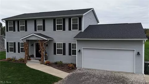 840 Welker Dr, West Lafayette, OH 43845