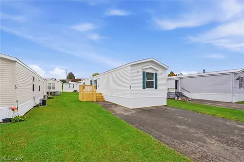 215 S 9th St #49, Byesville, OH 43723