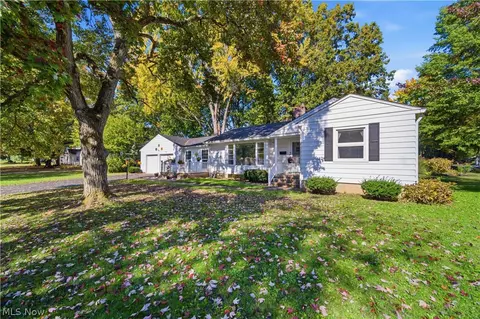 1929 Stabler Rd, Akron, OH 44313