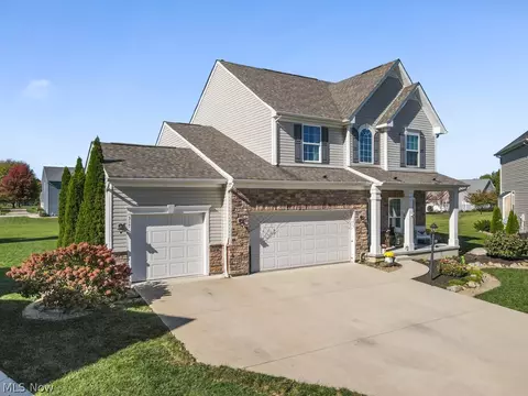 Exterior - 317 Garfield Dr, Lagrange, OH 44050 photo 2 of 2