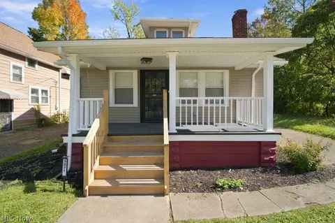 3271 E 130th St, Cleveland, OH 44120