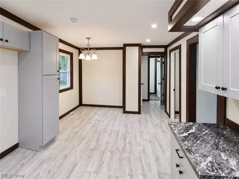 Entry Way - 3843 Globe Ave, Lorain, OH 44055 photo 2 of 2