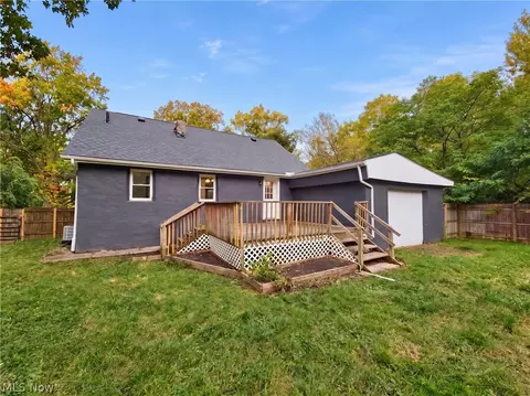 Exterior - 3843 Globe Ave, Lorain, OH 44055 photo 1 of 8