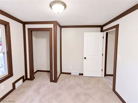 Bedroom - 3843 Globe Ave, Lorain, OH 44055 photo 6 of 8