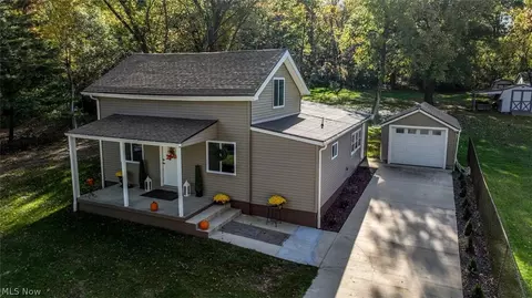 9 Dravis St, Youngstown, OH 44515